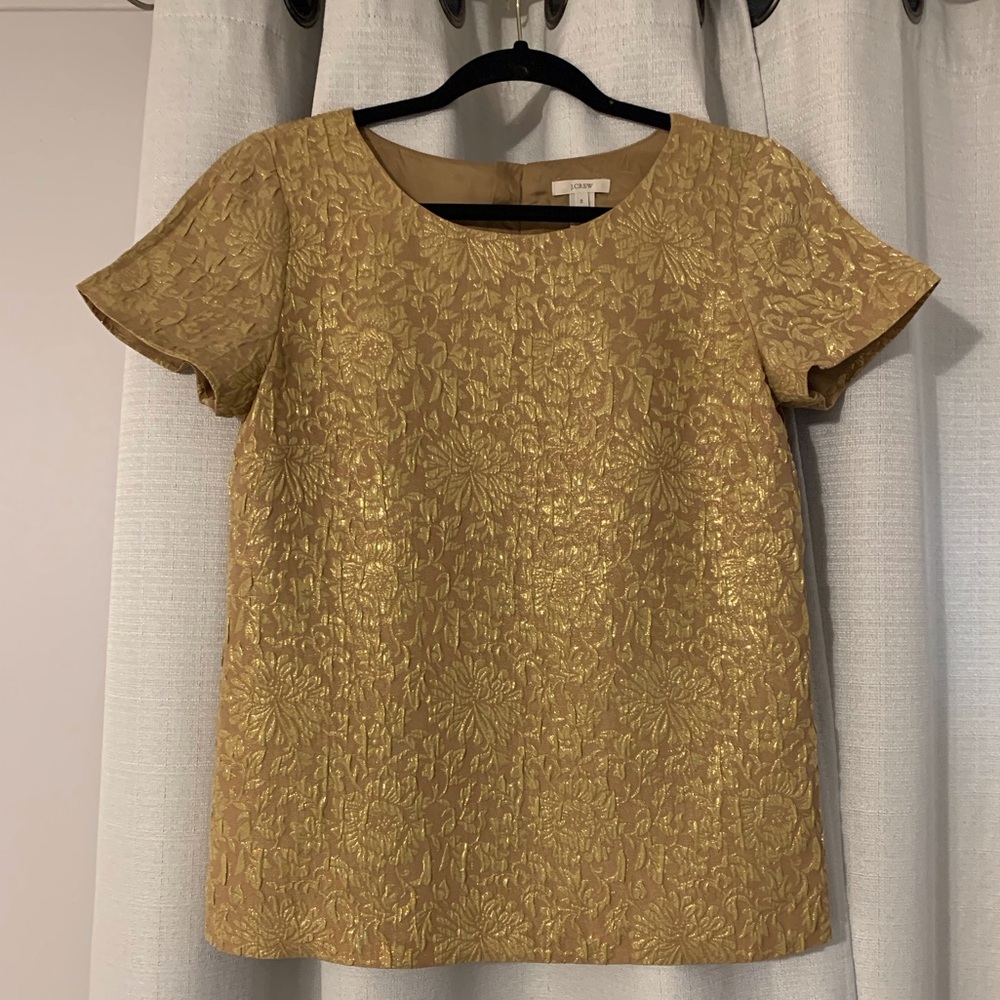 Beautiful dressy top J.Crew size 2.   Gold Metallic. Fully lined